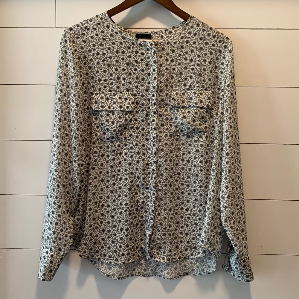 who what wear • long sleeve floral blouse • large